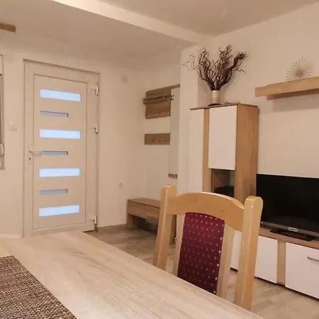 Apartamento Lovely Self Check In 2+1