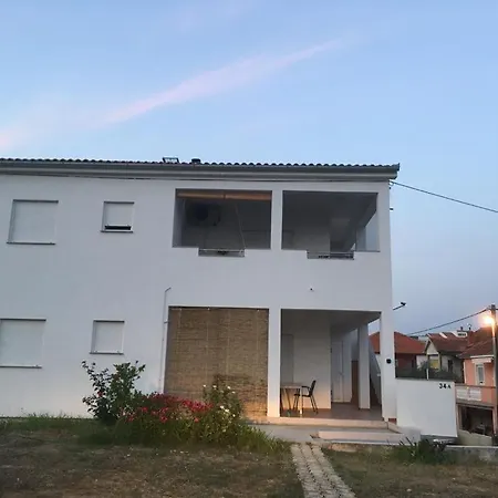 Apartamento Lovely Self Check In 2+1 Zadar